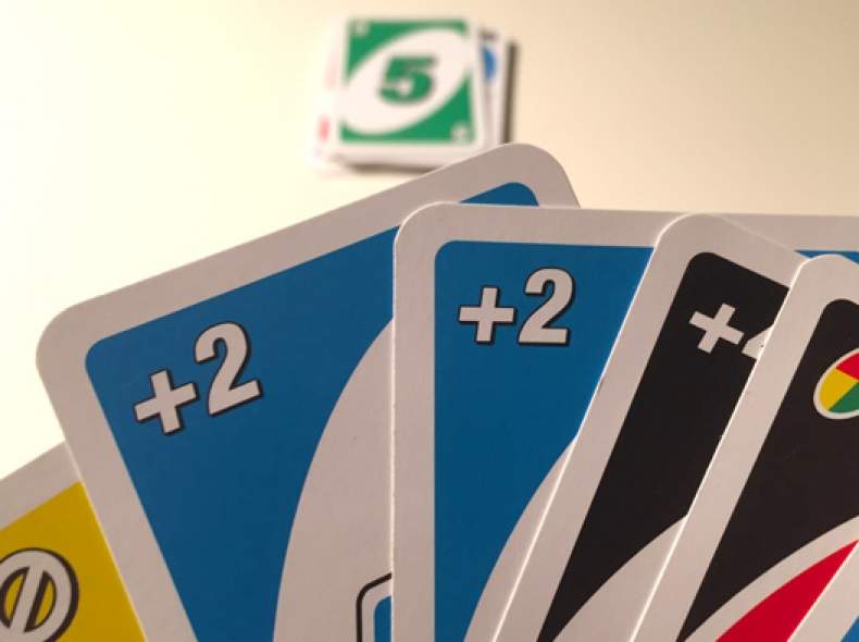3586 Uno Spiel