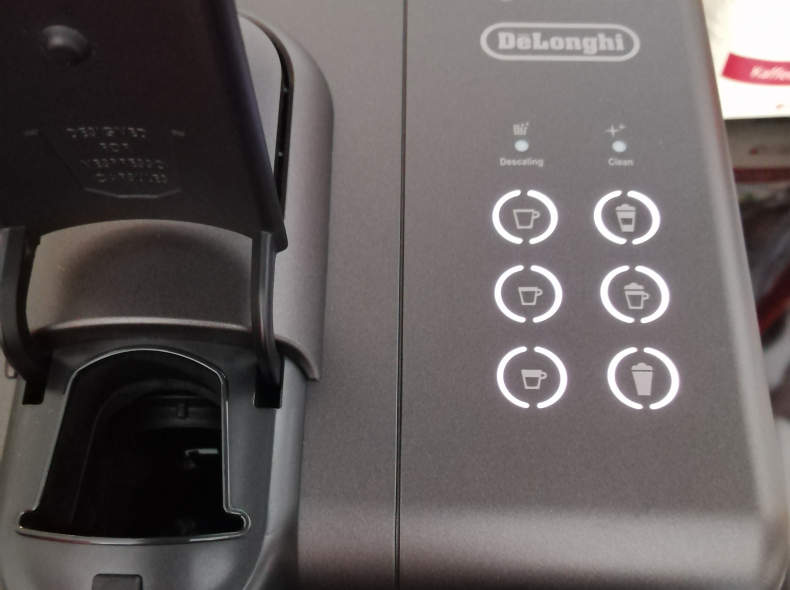 34714 Delonghi Lattissima Touch Nespresso