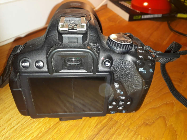 35015 Canon EOS 650D Spiegelreflexkamera