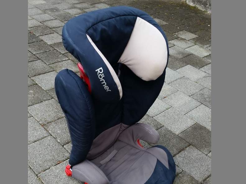 4696 Kindersitz Römer Kidfix (ISOFIX) 1