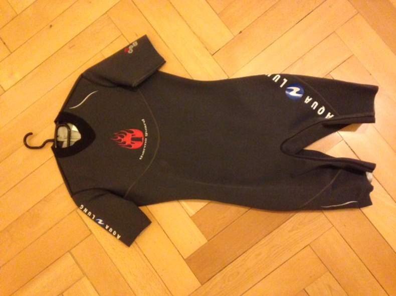 648 Neopren Shorty Aqualung