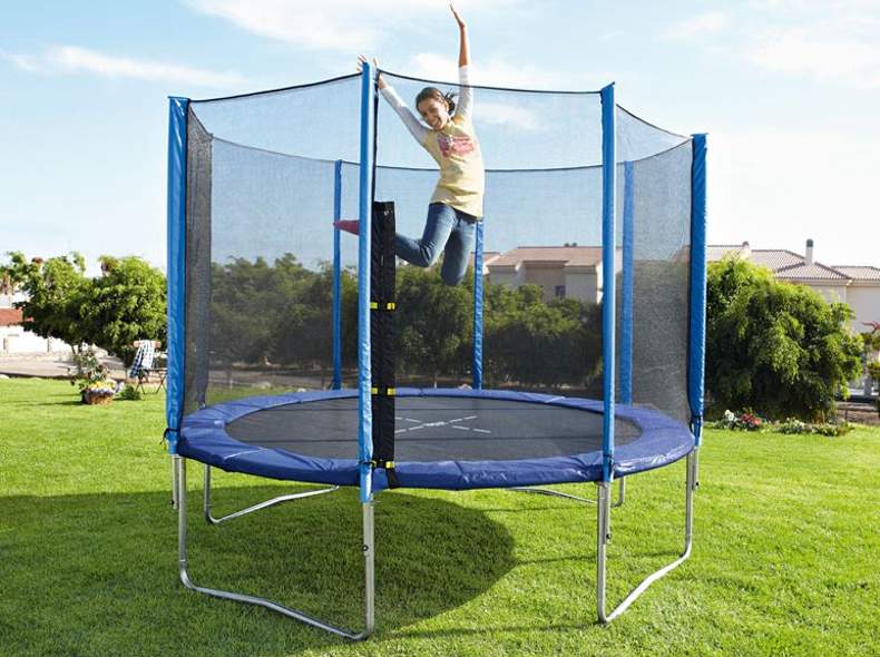 2127 3-Meter-Trampolin