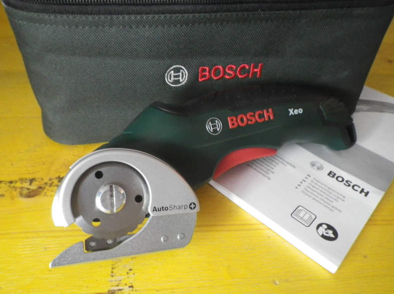 5771 Bosch Elektro Schneidegerät