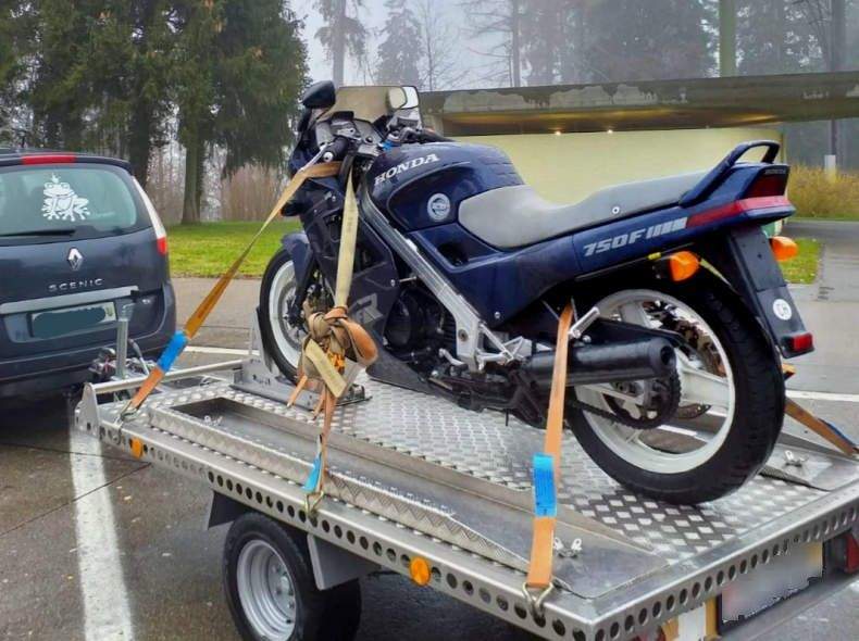 13554 Anhänger für 1-2 Motorräder