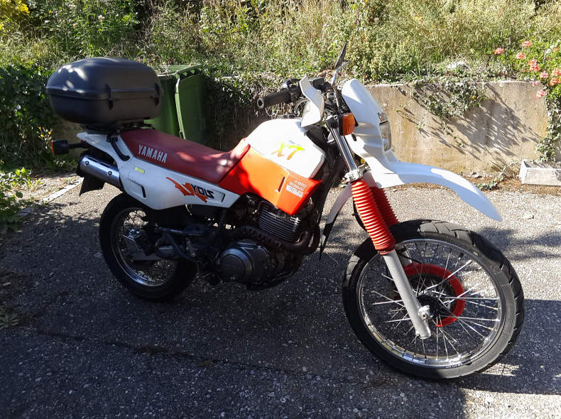 6373 Yamaha XT 600