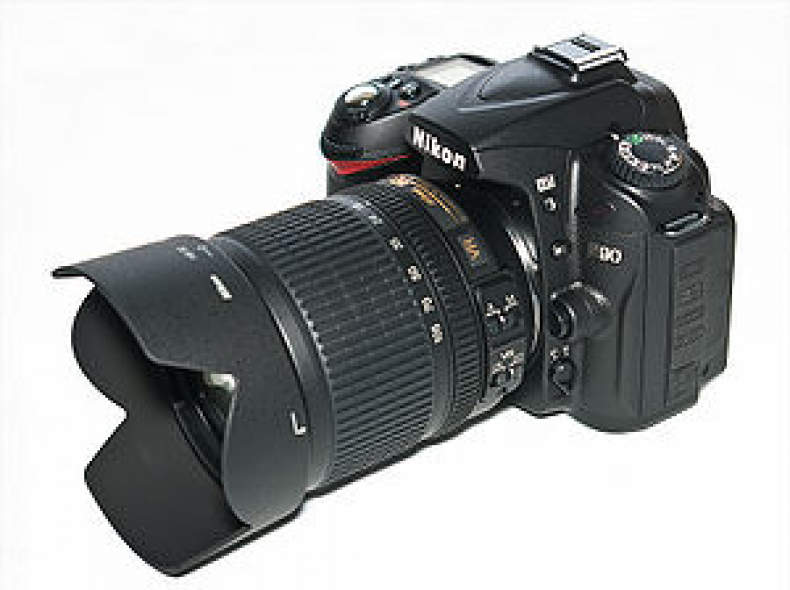 6492 Nikon DSLR Kamera D90