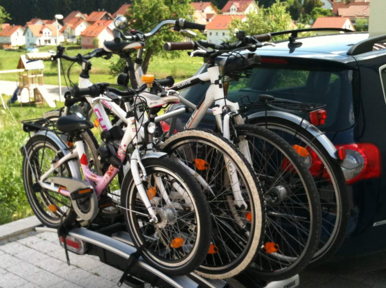 8012 Fahrradträger bis 4 Fahrräder