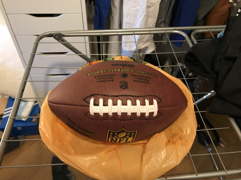 8887 Original American Football