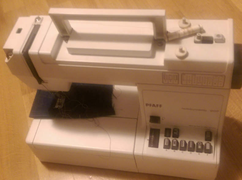 9364 Nähmaschine PFAFF
