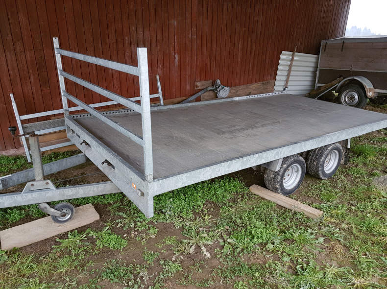 9493 Autoanhänger 3000kg A20