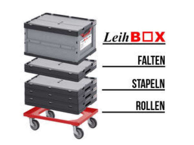 9904 Worb: 10 Umzugsboxen+1 Roller