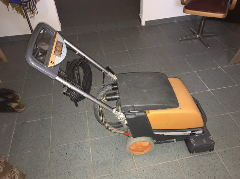 10561 Bodenreiniger für Steinboden