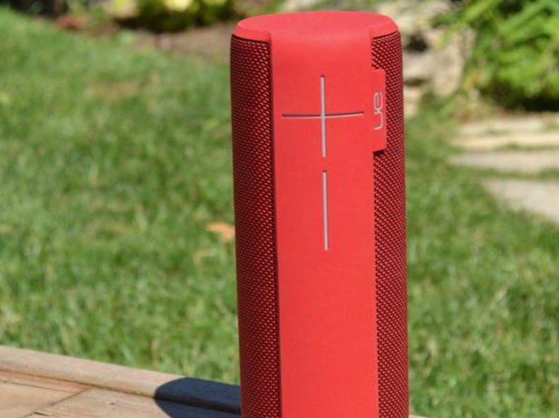 13445 UE Megaboom Lautsprecher Rot