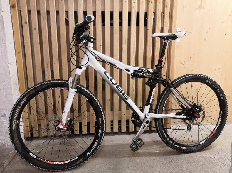 14093 Damen MTB Touren-Fully Cube