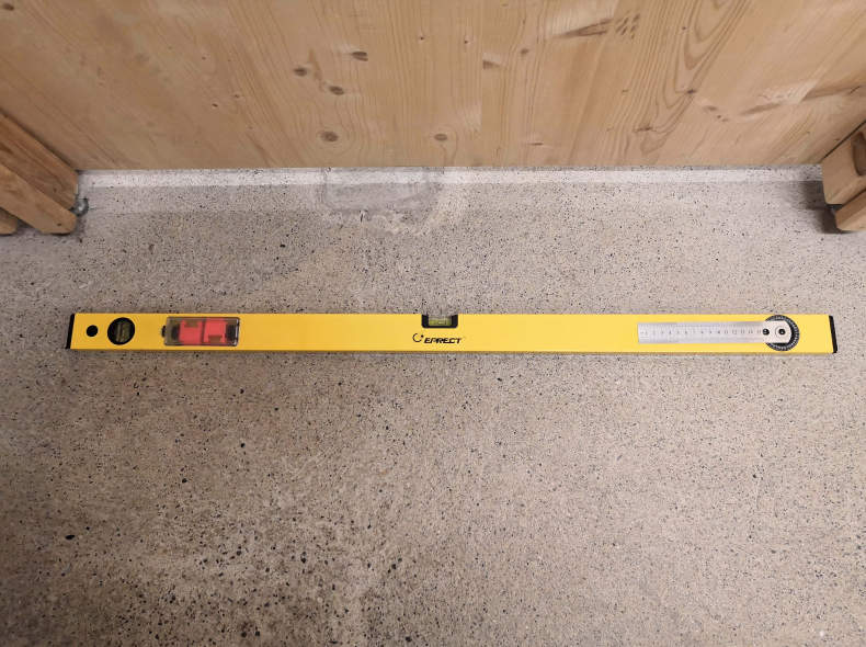 14608 Wasserwaage mit Winkelmesser