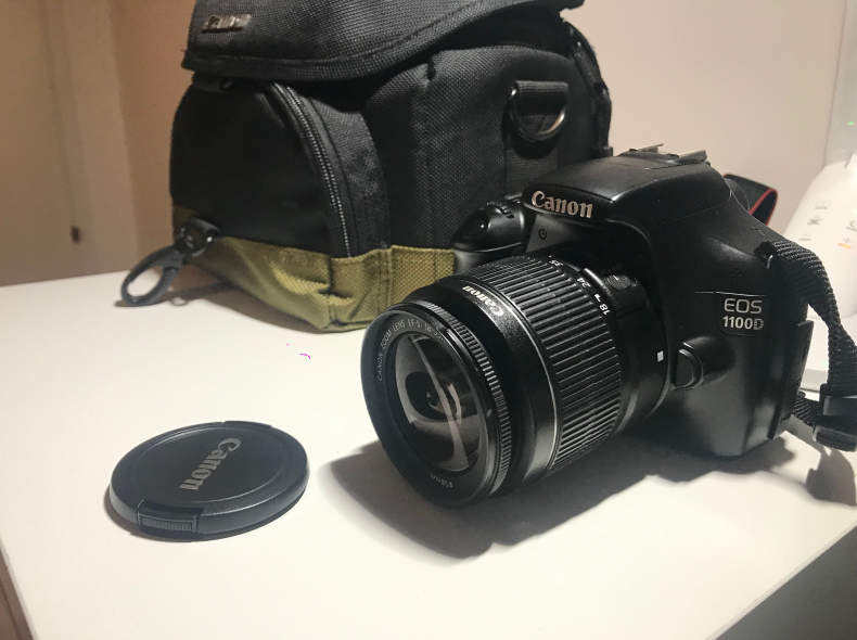 15214 Canon EOS 1100D