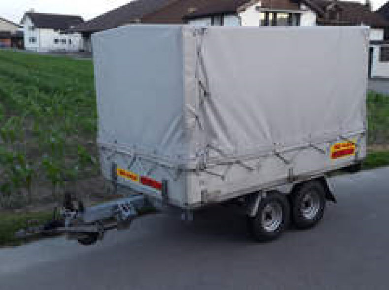15778 Anhänger 2 Achser mit Verdeck