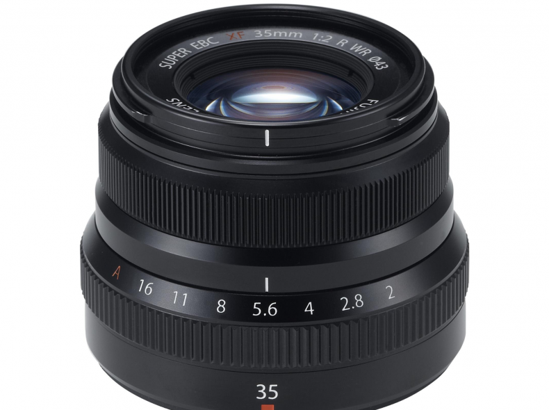 15796 Fujifilm XF 35mm f/2 WR