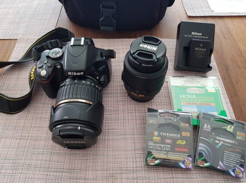 16276 Nikon D5100 mit zwei Akkus 18-2000
