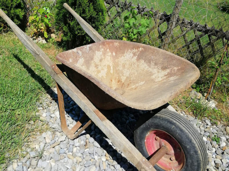 16685 Garette Schubkarre
