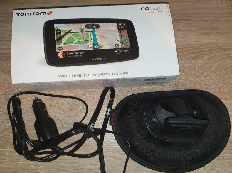 17877 GPS Navi TOMTOM Go 520 Weltweit
