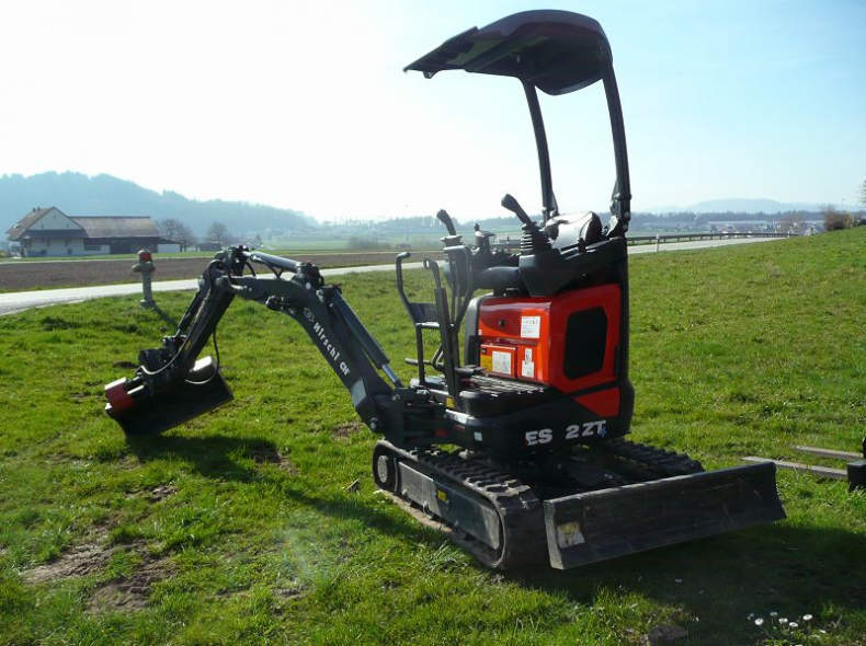 18413 Bagger 1100 kg