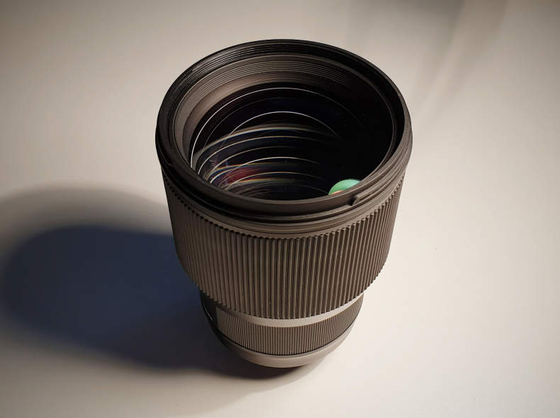 18540 SIGMA 85mm / f 1.4 DG HSM Art