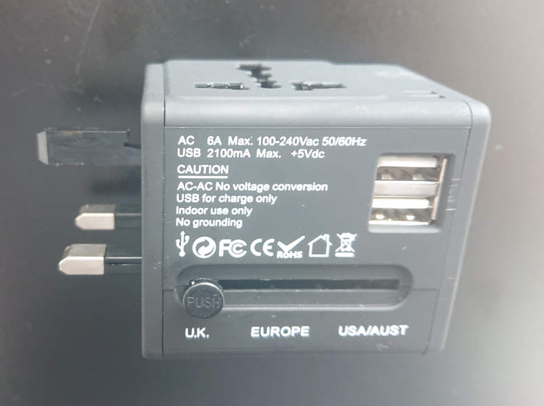 18907 Reiseadapter(2-Polig mit 2xUSB)