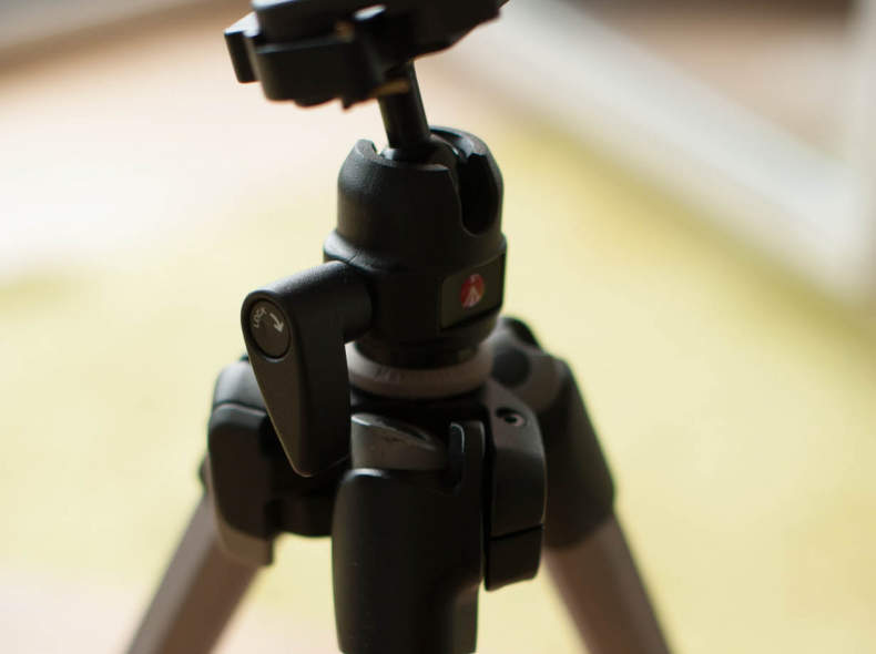 18922 Kompaktes Reisestativ von Manfrotto