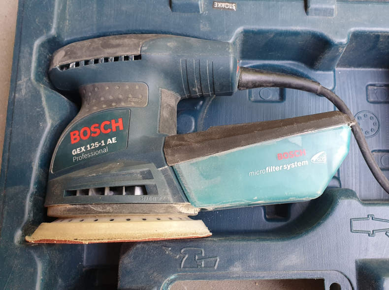 19747 Schleifmaschine Bosch