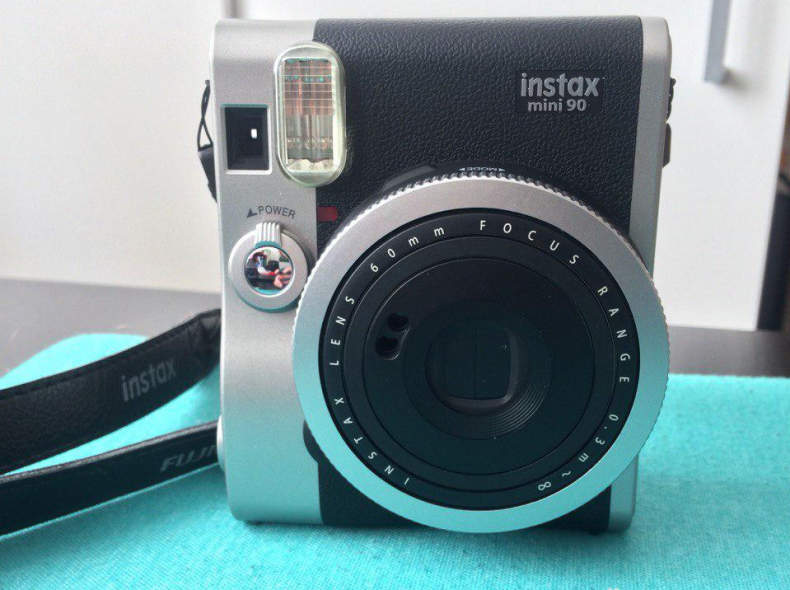 20448 Instax Mini 90, Sofortbildkamera