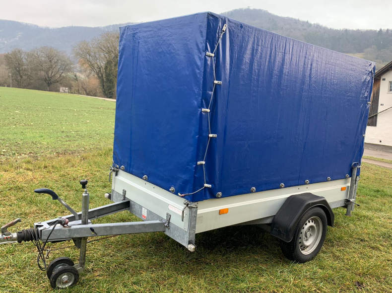 20513 Anhänger mit Verdeck Blau 1300