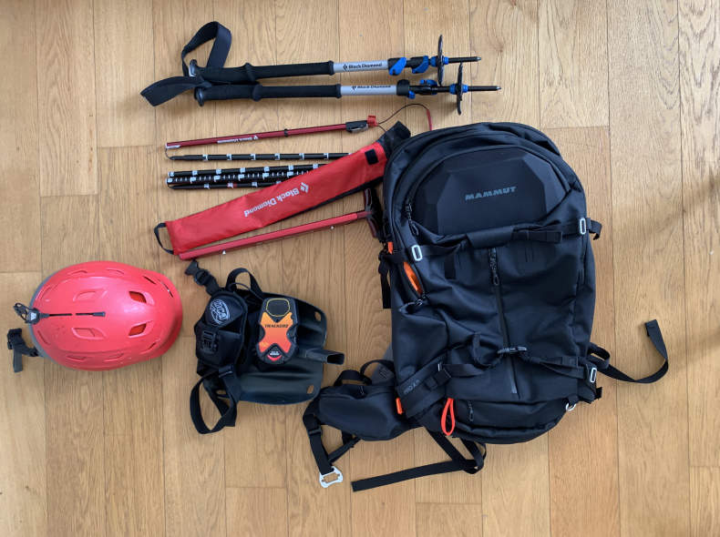 20903 Ski Touring / Avalanche Gear