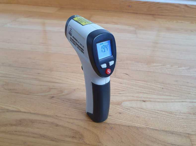 21306 Infrarot-Thermometer mit Ziel-Laser