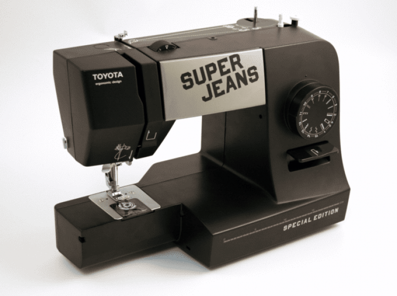 Nähmaschine Toyota Super Jeans 15PE mieten Sharely