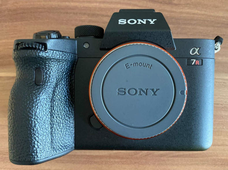 21575 Sony A7R IV