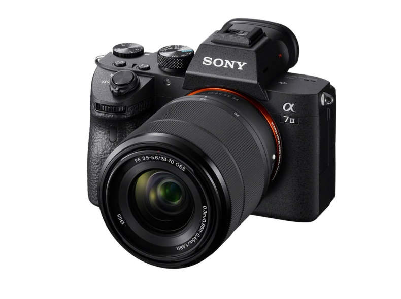 21623 Sony A7 III + Objektiv