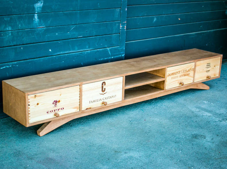 21872 Sideboard