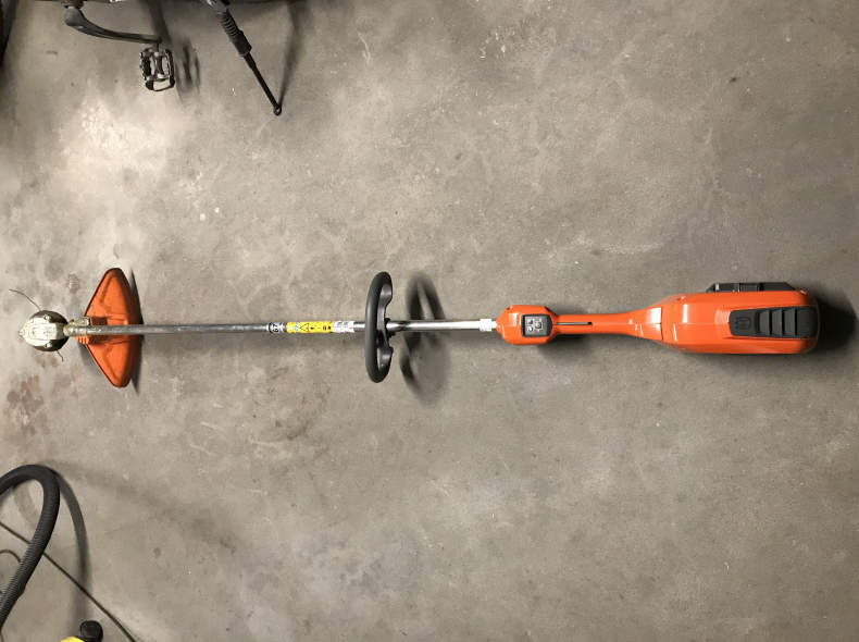 22403 Akkurasentrimmer HUSQVARNA 536LiL