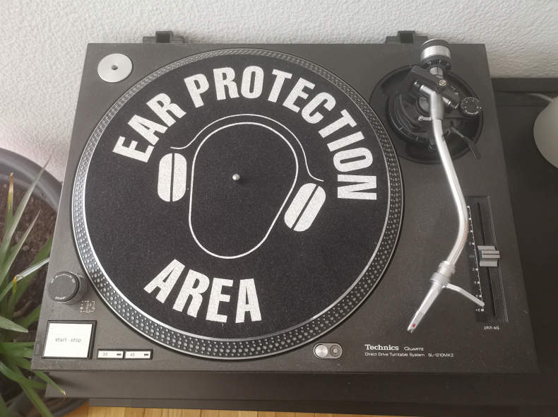 22606 Plattenspieler Technics SL-1210MK2