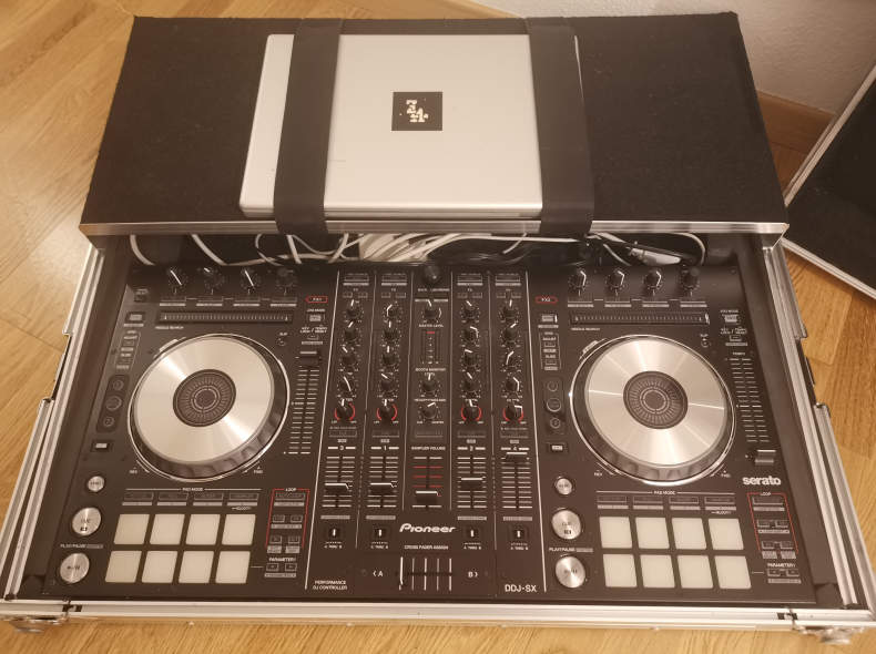 22607 Pioneer DDJ-SX