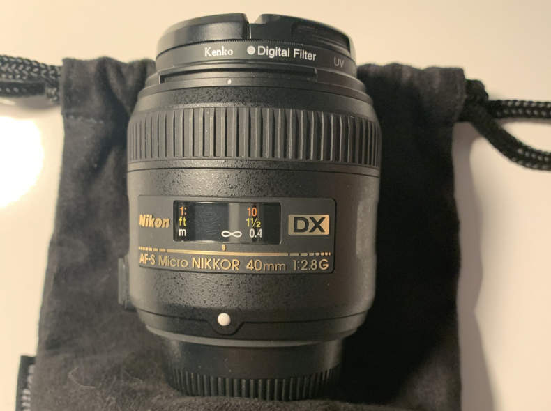 22696 AF-S Micro-NIKKOR 40mm f/2.8G Nikon