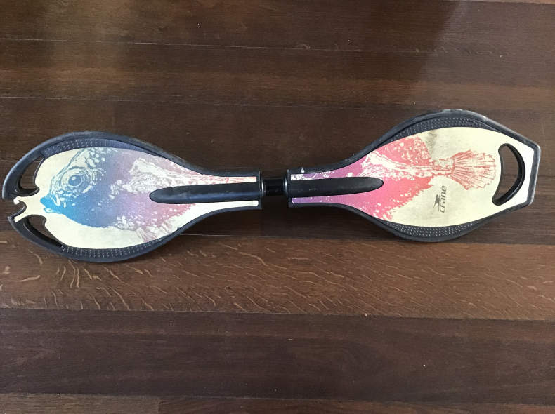 22770 Skateboard