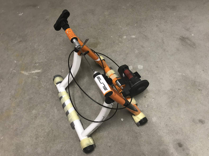 22775 Rollentrainer