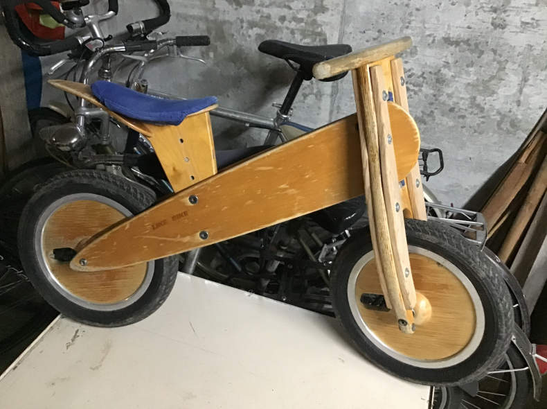 22779 Like e Bike / Laufrad