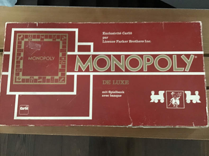 22931 Monopoly Spiel
