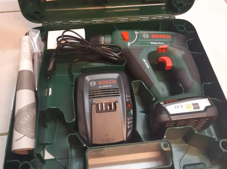 23037 Akku Uneo Maxx 18 Volt