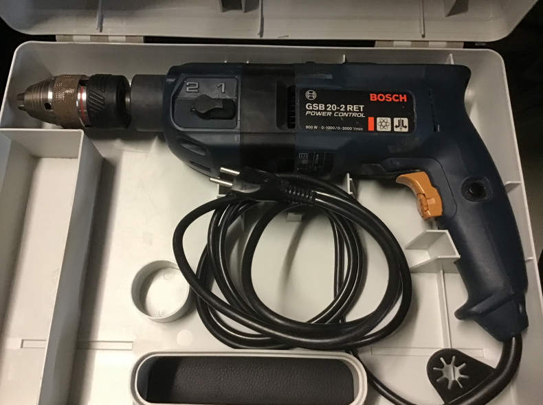 23270 Bosch Bohrmaschine 230 V
