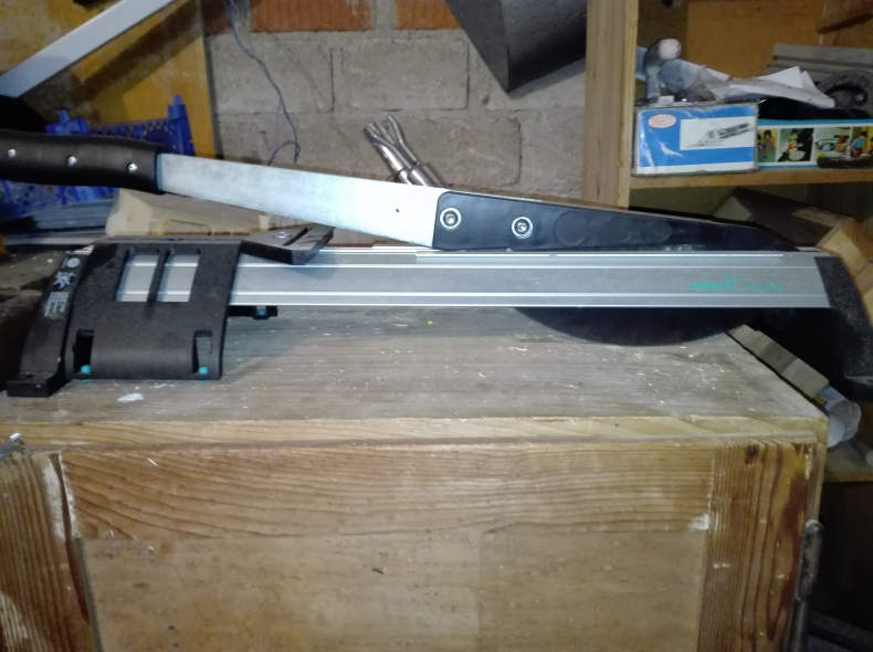 23415 Laminatschneider