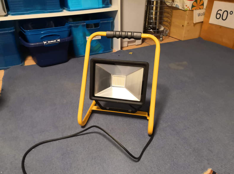 23758 LED Scheinwerfer